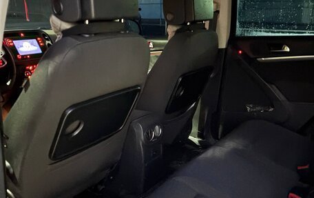 Volkswagen Tiguan I, 2011 год, 1 750 000 рублей, 23 фотография