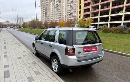 Land Rover Freelander II рестайлинг 2, 2013 год, 1 680 000 рублей, 3 фотография