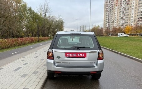 Land Rover Freelander II рестайлинг 2, 2013 год, 1 680 000 рублей, 4 фотография