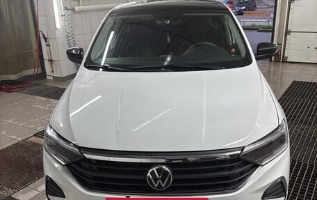 Volkswagen Polo VI (EU Market), 2021 год, 1 400 000 рублей, 2 фотография