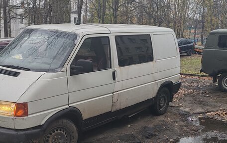 Volkswagen Transporter T4, 1993 год, 300 000 рублей, 1 фотография