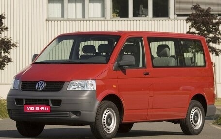 Volkswagen Transporter T5 рестайлинг, 2003 год, 1 000 000 рублей, 1 фотография