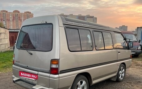 Mitsubishi Delica III, 1986 год, 535 000 рублей, 5 фотография