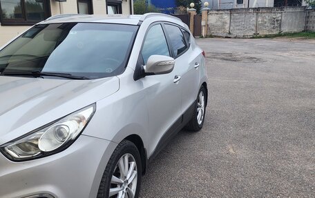 Hyundai ix35 I рестайлинг, 2011 год, 1 100 000 рублей, 2 фотография