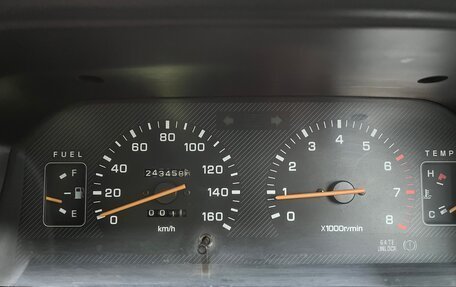 Mitsubishi Delica III, 1986 год, 535 000 рублей, 15 фотография