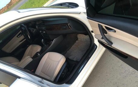 BMW 3 серия, 2011 год, 1 350 000 рублей, 19 фотография