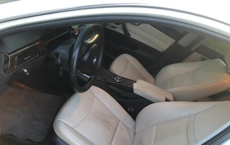 BMW 3 серия, 2011 год, 1 350 000 рублей, 21 фотография