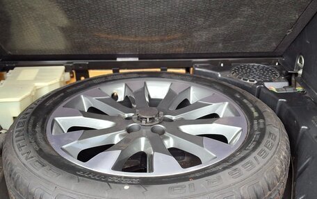 Land Rover Freelander II рестайлинг 2, 2010 год, 1 300 000 рублей, 39 фотография