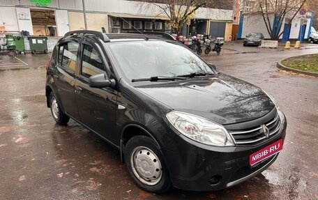 Renault Sandero I, 2010 год, 500 000 рублей, 1 фотография