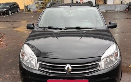 Renault Sandero I, 2010 год, 500 000 рублей, 2 фотография