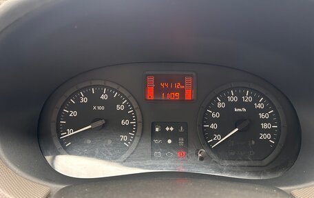 Renault Sandero I, 2010 год, 500 000 рублей, 7 фотография