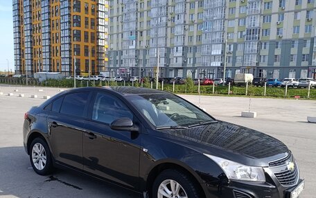 Chevrolet Cruze II, 2012 год, 950 000 рублей, 3 фотография