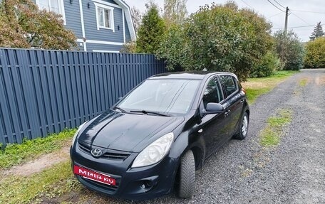 Hyundai i20 IB рестайлинг, 2010 год, 600 000 рублей, 10 фотография
