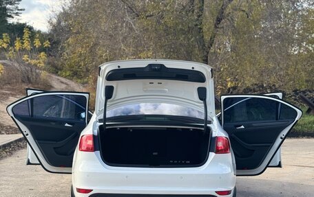 Volkswagen Jetta VI, 2012 год, 1 150 000 рублей, 11 фотография
