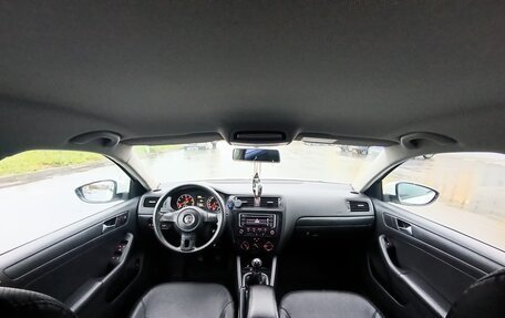 Volkswagen Jetta VI, 2014 год, 850 000 рублей, 9 фотография