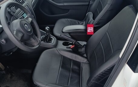 Volkswagen Jetta VI, 2014 год, 850 000 рублей, 10 фотография