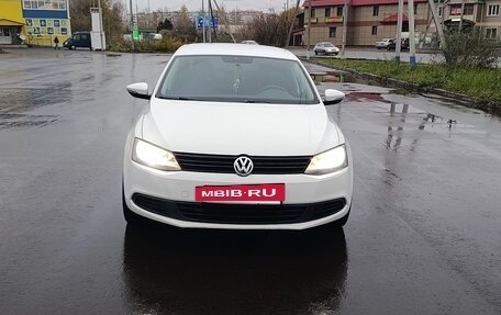 Volkswagen Jetta VI, 2014 год, 850 000 рублей, 21 фотография