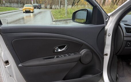 Renault Megane III, 2012 год, 750 000 рублей, 13 фотография