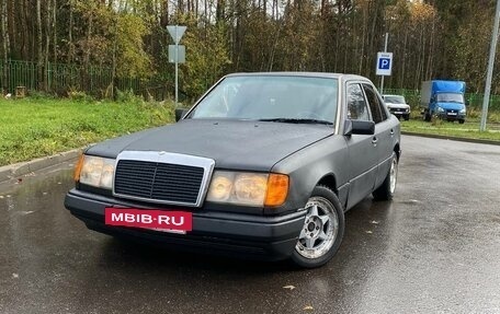 Mercedes-Benz E-Класс, 1992 год, 320 000 рублей, 3 фотография