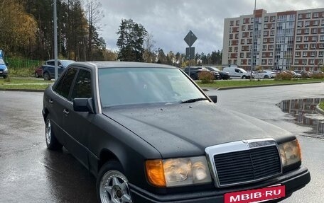 Mercedes-Benz E-Класс, 1992 год, 320 000 рублей, 2 фотография
