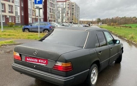 Mercedes-Benz E-Класс, 1992 год, 320 000 рублей, 8 фотография
