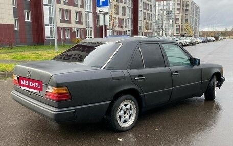 Mercedes-Benz E-Класс, 1992 год, 320 000 рублей, 10 фотография