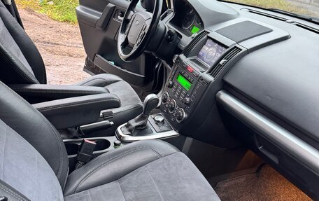 Land Rover Freelander II рестайлинг 2, 2011 год, 1 400 000 рублей, 15 фотография