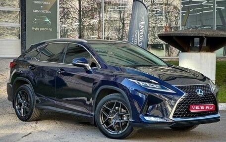 Lexus RX IV рестайлинг, 2019 год, 3 890 000 рублей, 1 фотография