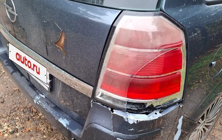 Opel Zafira B, 2006 год, 390 000 рублей, 10 фотография