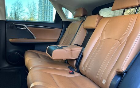 Lexus RX IV рестайлинг, 2019 год, 3 890 000 рублей, 22 фотография