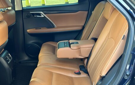 Lexus RX IV рестайлинг, 2019 год, 3 890 000 рублей, 21 фотография