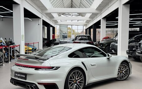 Porsche 911, 2021 год, 20 000 000 рублей, 6 фотография