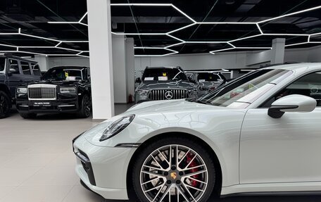 Porsche 911, 2021 год, 20 000 000 рублей, 15 фотография