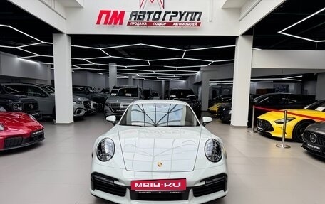 Porsche 911, 2021 год, 20 000 000 рублей, 39 фотография