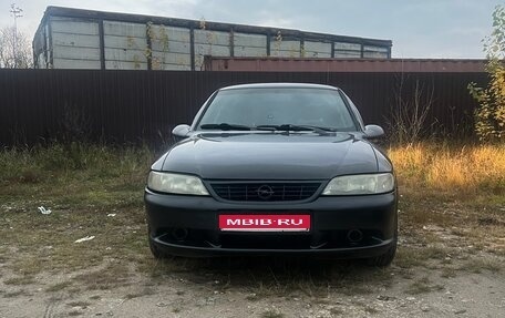 Opel Vectra B рестайлинг, 1997 год, 190 000 рублей, 1 фотография