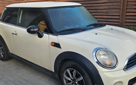 MINI Hatch, 2011 год, 920 000 рублей, 2 фотография