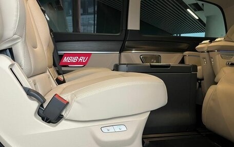 Mercedes-Benz V-Класс, 2025 год, 15 290 000 рублей, 10 фотография
