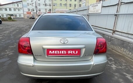 Toyota Avensis III рестайлинг, 2005 год, 680 000 рублей, 8 фотография
