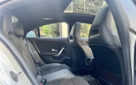 Mercedes-Benz CLA, 2022 год, 2 750 000 рублей, 11 фотография