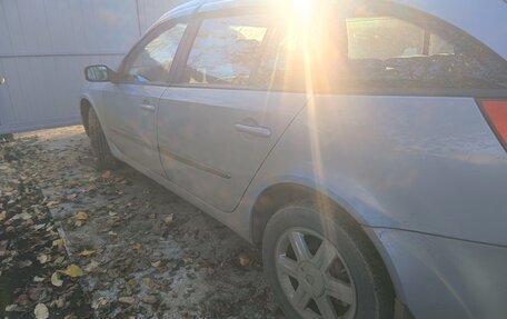 Renault Laguna II, 2002 год, 350 000 рублей, 3 фотография