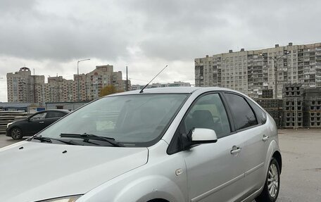 Ford Focus II рестайлинг, 2006 год, 350 000 рублей, 2 фотография