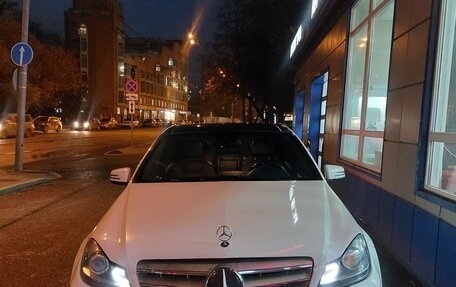 Mercedes-Benz C-Класс, 2013 год, 1 280 000 рублей, 1 фотография