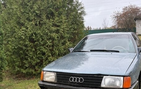 Audi 100, 1988 год, 90 000 рублей, 1 фотография