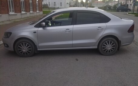 Volkswagen Polo VI (EU Market), 2010 год, 680 000 рублей, 6 фотография