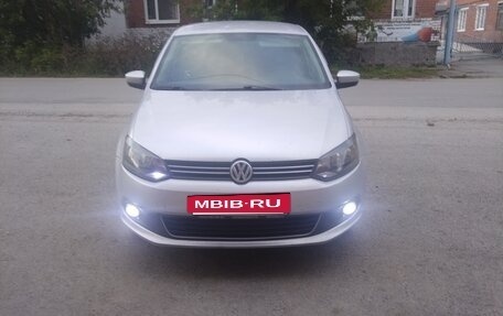 Volkswagen Polo VI (EU Market), 2010 год, 680 000 рублей, 7 фотография