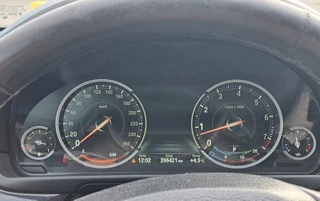 BMW 5 серия, 2011 год, 1 550 000 рублей, 16 фотография