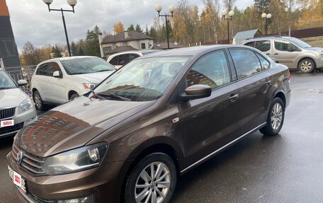 Volkswagen Polo VI (EU Market), 2015 год, 1 310 000 рублей, 2 фотография