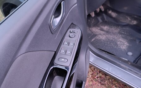 Renault Kaptur I рестайлинг, 2020 год, 1 600 000 рублей, 2 фотография