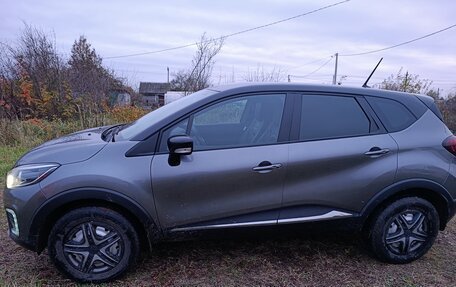 Renault Kaptur I рестайлинг, 2020 год, 1 600 000 рублей, 15 фотография