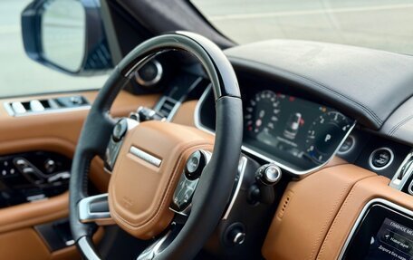 Land Rover Range Rover IV рестайлинг, 2018 год, 16 фотография